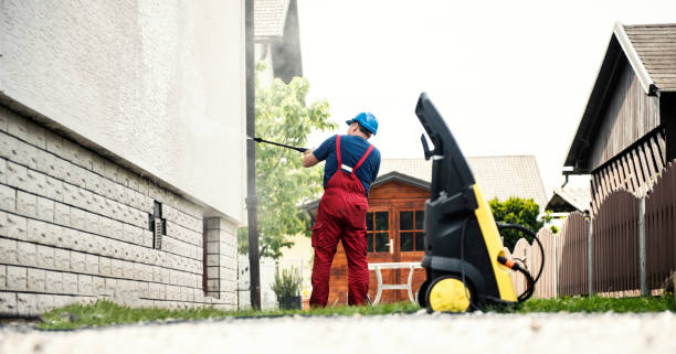 Best Driveway Pressure Washing  in Tlassee, AL